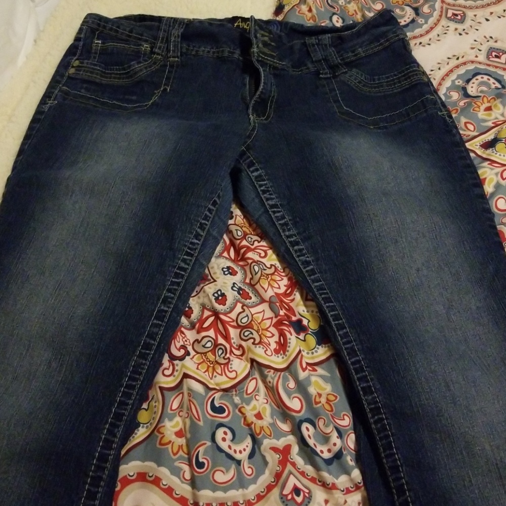 Jeans